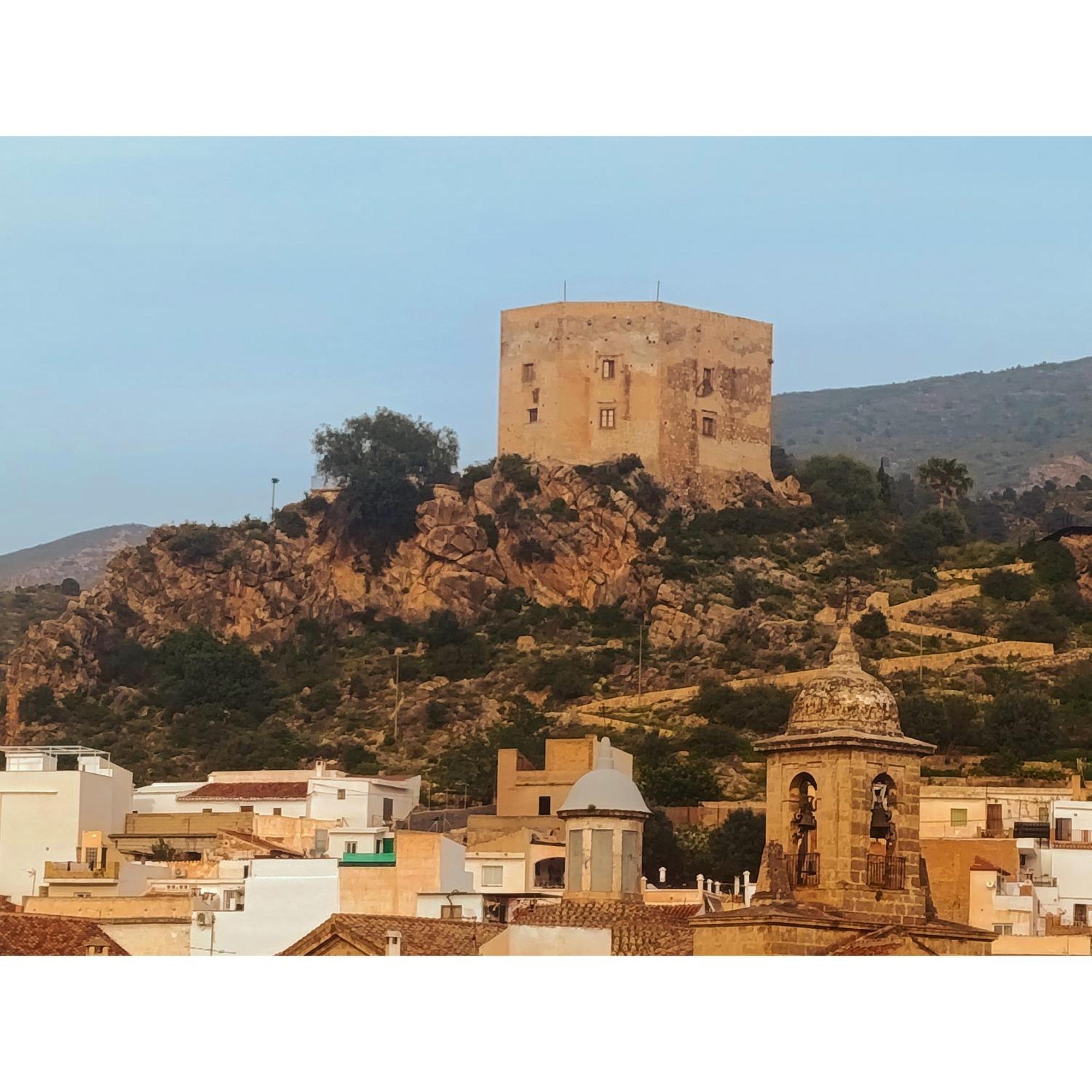 Casa Enebro Appartement Vélez de Benaudalla Buitenkant foto